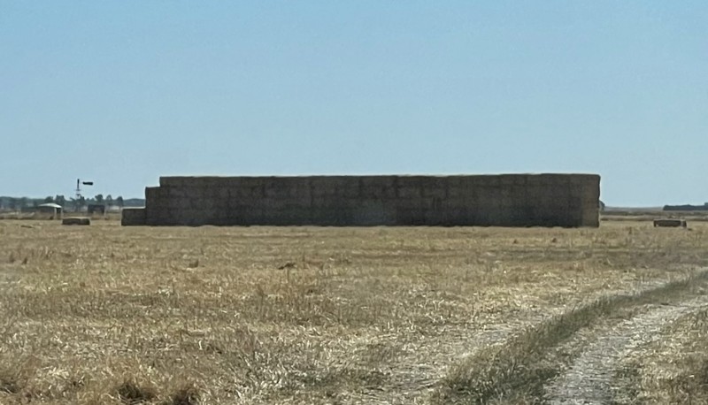 168mt Oaten Hay and Pasture Hay 8x4x3 Bales
