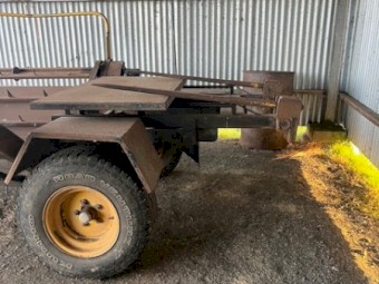 Boomerang Bale Feeder