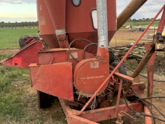 New holland hammer mill mixer 