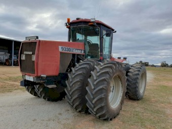Case IH 9330 Steiger