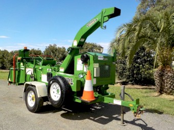 2/2021 BANDIT INTIMIDATOR 12X PROFESSIONAL/COMMERCIAL 12" WOOD CHIPPER