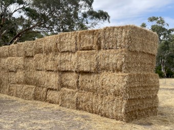 70mt Oaten Straw 8x4x3 Bales