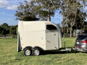 German  Humbaur Horse Float 