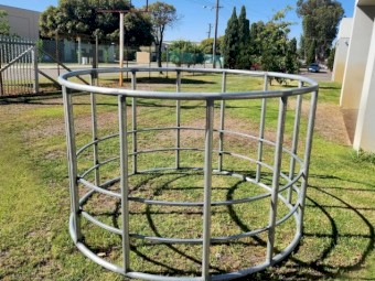 Hay Ring Feeder – Australian Made – Cattle, Sheep & Horses