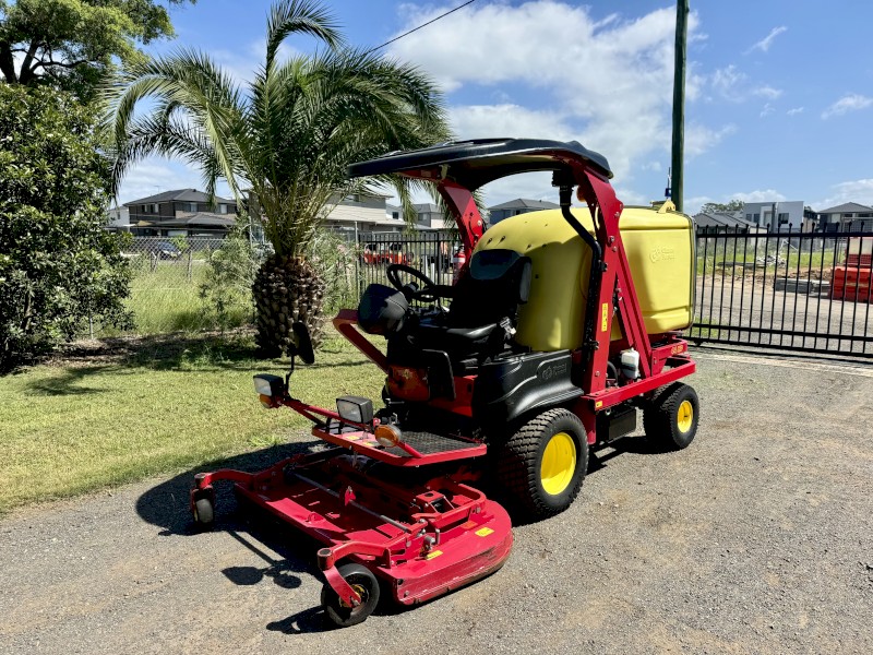 2019 Gianni Ferrari Turbo 4 TK EL Ride on Lawn Mower
