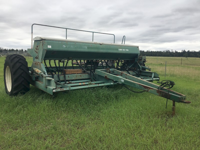 John shearer 27R 6/90 planter