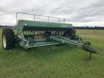 John shearer 27R 6/90 planter