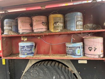  New holland 1210 hay baler 