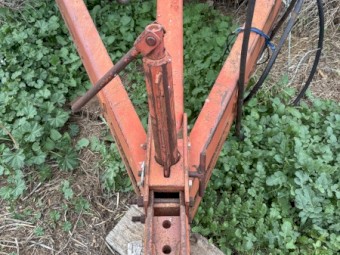 Massey Ferguson mf80 combine 