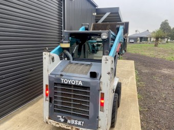 Toyota Huski SDK5 Skid Steer