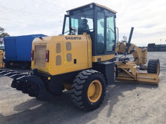 Shantui SG10-B5 6.3 tonne Grader