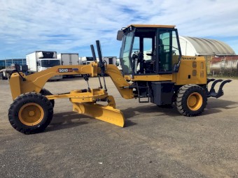 Shantui SG10-B5 6.3 tonne Grader