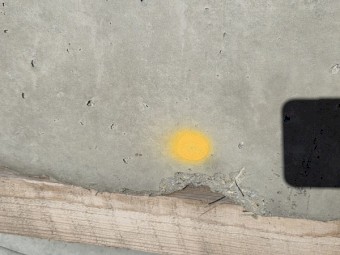 CLEARANCE!  1.94m diameter / 1400Lt Round Concrete Troughs - minor damage