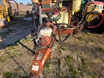 Hardi 2720 Comnander Boom Sprayer