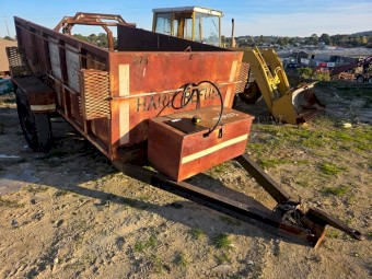 Hydraulic Tip Trailer