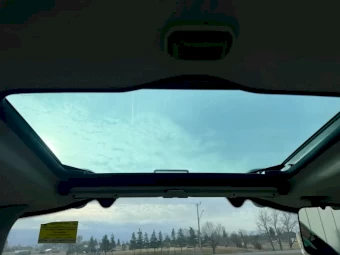 John Deere 6175M Row Crop Tractor