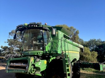 2021 John Deere S770 Header
