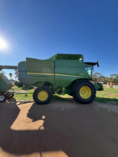 2021 John Deere S770 Header