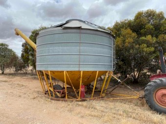 Keogh Field Bin with PTO Auger