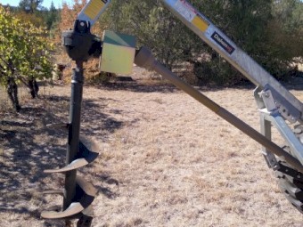 2021 New Holland Workmaster 40 Tractor with Loader