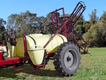 WTB TRAILING SPRAYER