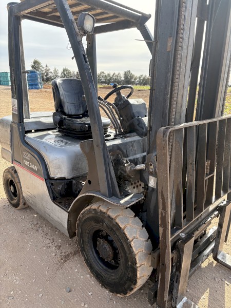 Forklift 2011 Nissan 2.5 tonne diesel 