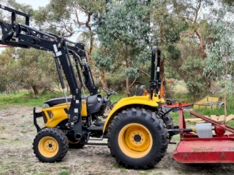 2012 Yanmar LX450 Tractor Front End Loader