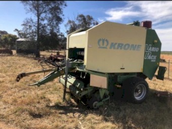 Krone Vario Pack 1500 Round Baler