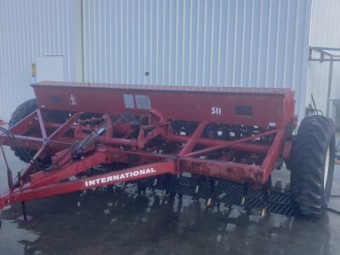 511 international 24 row