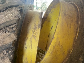 John Deere R4045/4060/616 SP 480/80R50 Duals 