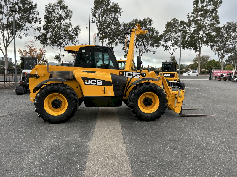2019 JCB 541-70 Agri Super Telehandler