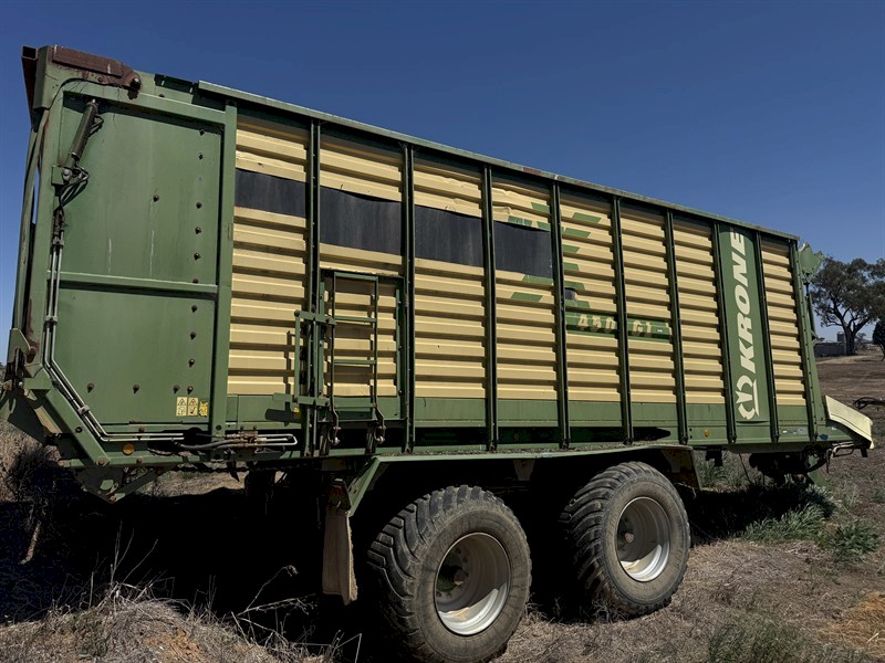 2009 KRONE ZX 450 GL SILAGE WAGON 2