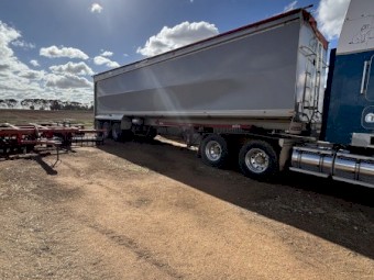 2001 Tefco Tipper Trailer