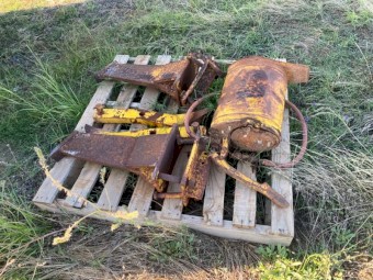 1953 Caterpillar D2 Crawler Dozer