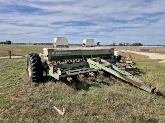Combine John shearer cultidrill 