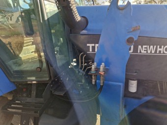 2004 New Holland TM150