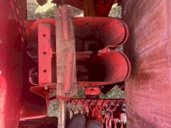 2 ROW POTATO PLANTER 