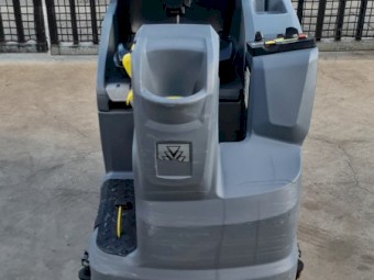 Karcher Scrubber Drier Battery Powered Ride-On B150R + D90
