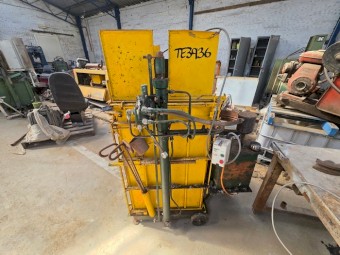 Morton Baker Hydraulic Wool Press