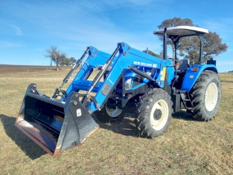 2022 New Holland TT 4.90 Tractor