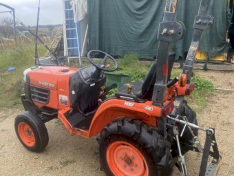 2007 Kubota B7510 Tractor 
