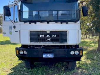 MAN 8 x 8 Support Truck