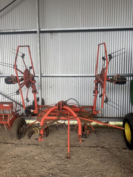 Kuhn tedder GH 5001