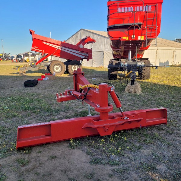 HERCULANO 3 Metre Grader Blade