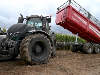HERCULANO 30 cube Silage / Grain trailer.