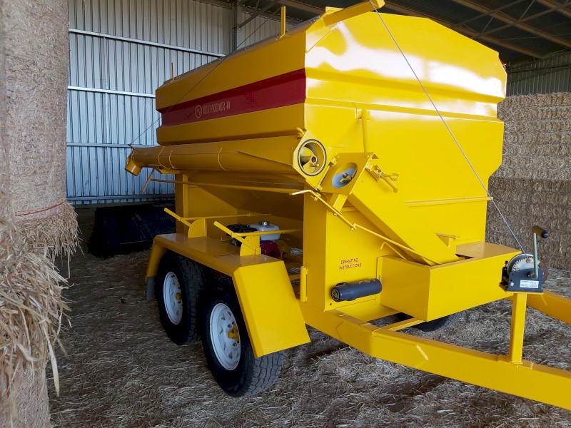 MP40 Ezy Feeder Mobile Grain Bin