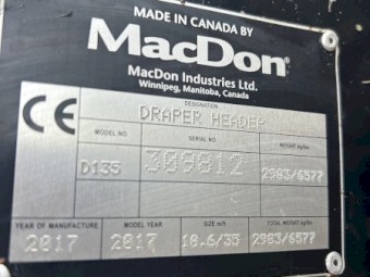 macdon d135XL