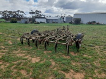 John Shearer Scarifier