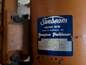 Sunbeam WP-8 Wool Press