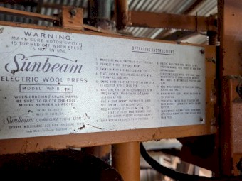 Sunbeam WP-8 Wool Press